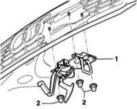  Снятие и установка фиксатора замка Audi A4
